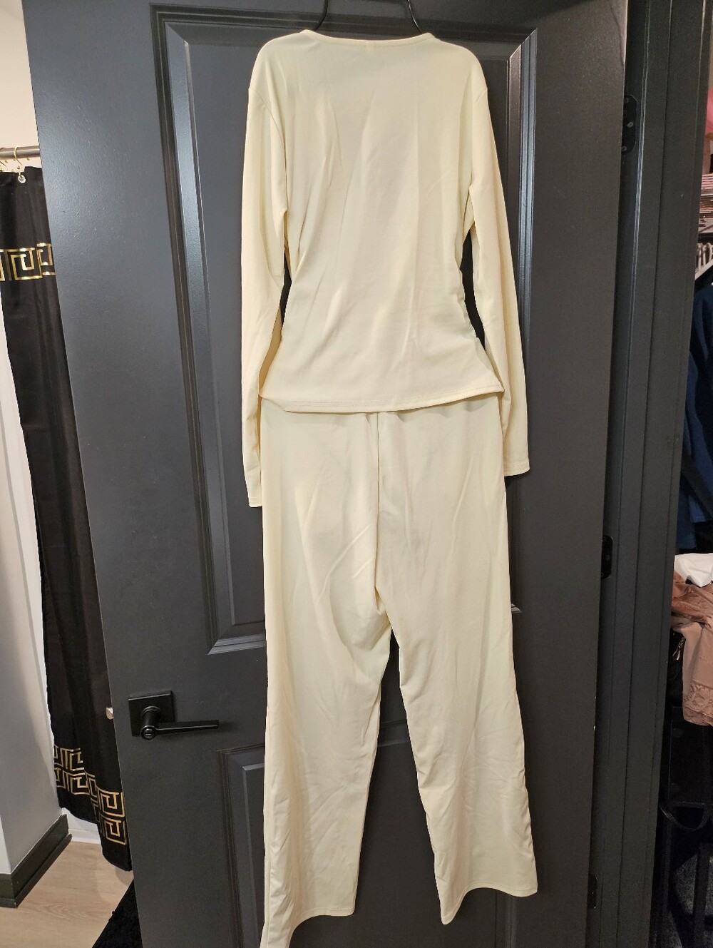 Small 2pc Beige Set - Picture 6 of 6